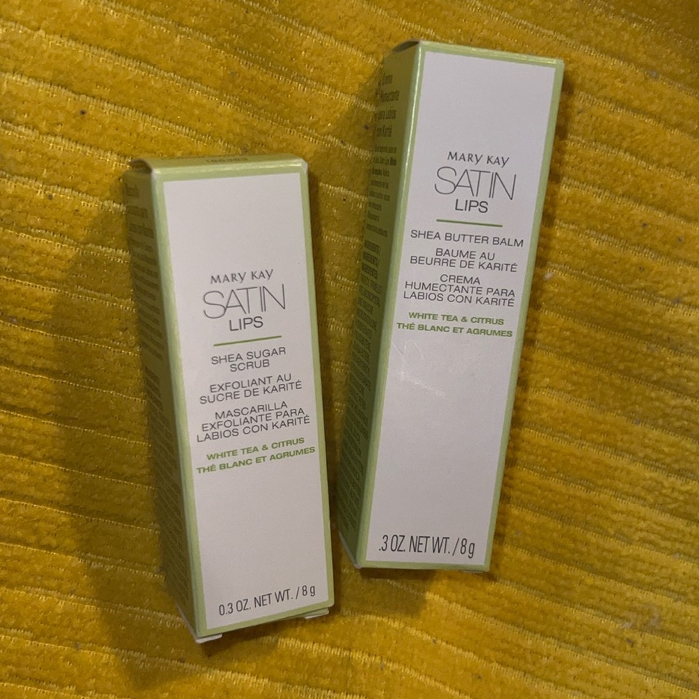 Mary Kay Satin Lips Set - White and Green